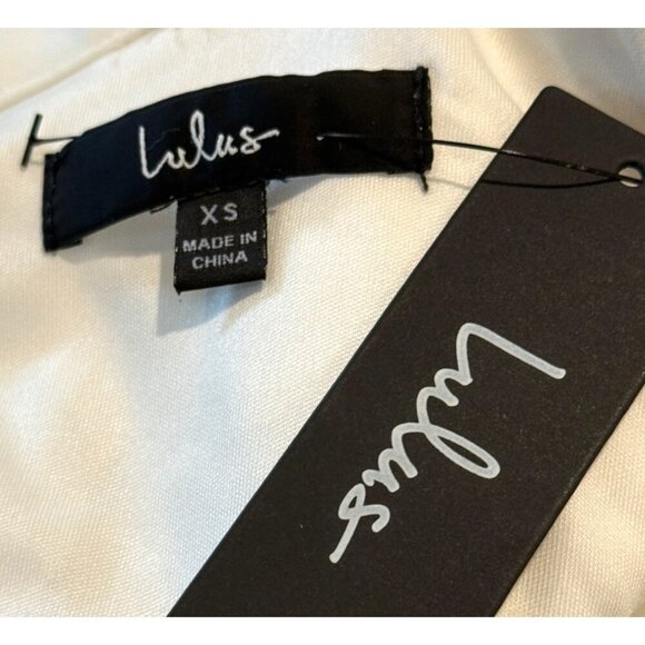 Lulu's Women's Lace Up Your Sleeve Lace Long Sleeve Dress Ivory Size XS NWT - Picture 6 of 7